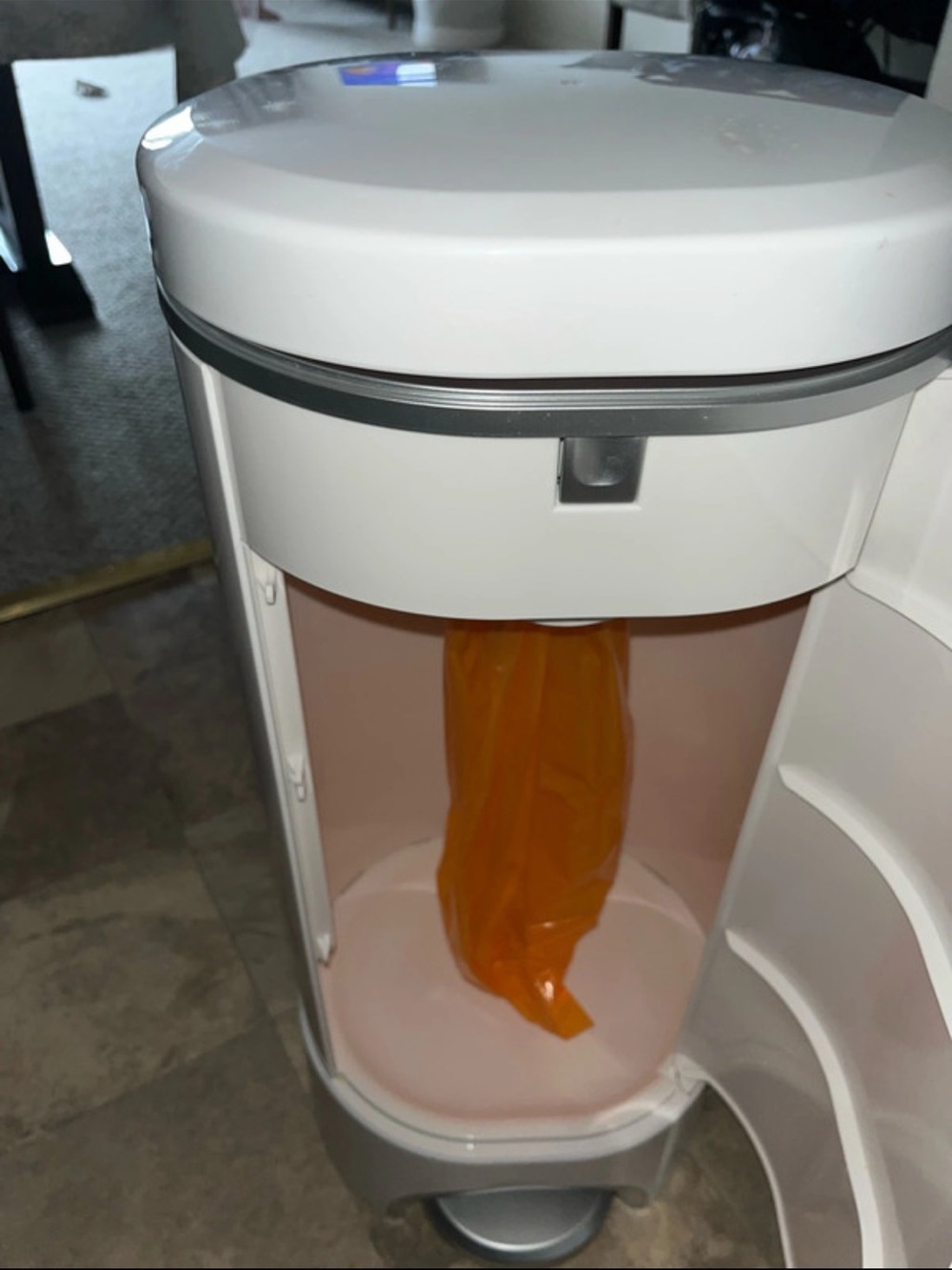 Munchkin Diaper Pail - Picture 4 of 4